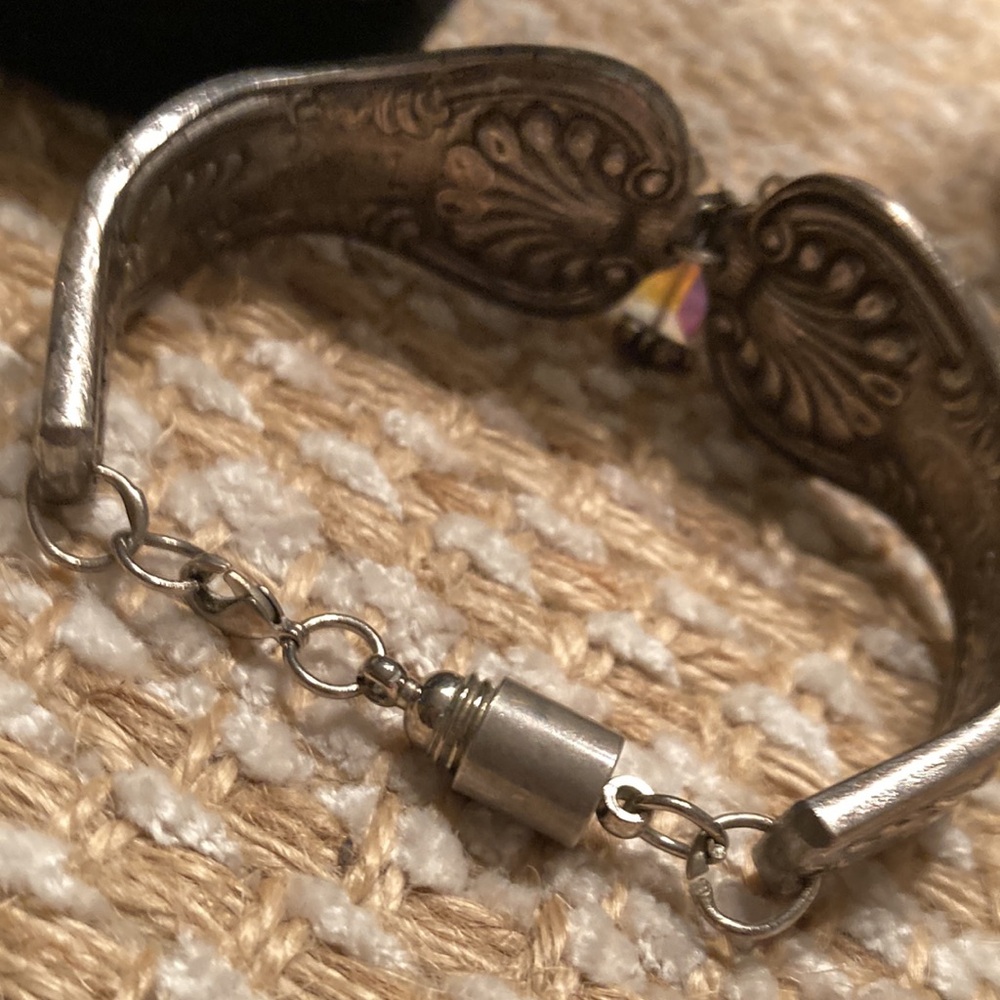 Vintage Silver tone Bracelet with Crystal Accents - Picture 5 of 7